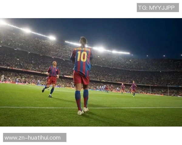 小罗的传奇足球之路与他在绿茵场上的辉煌成就回顾